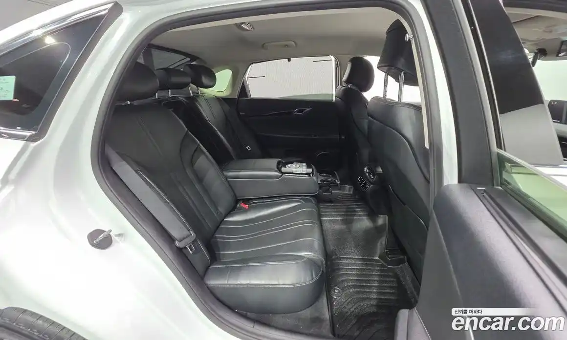 Genesis G80 2021 2.5 Автомат в Москве № 259921, фото 19