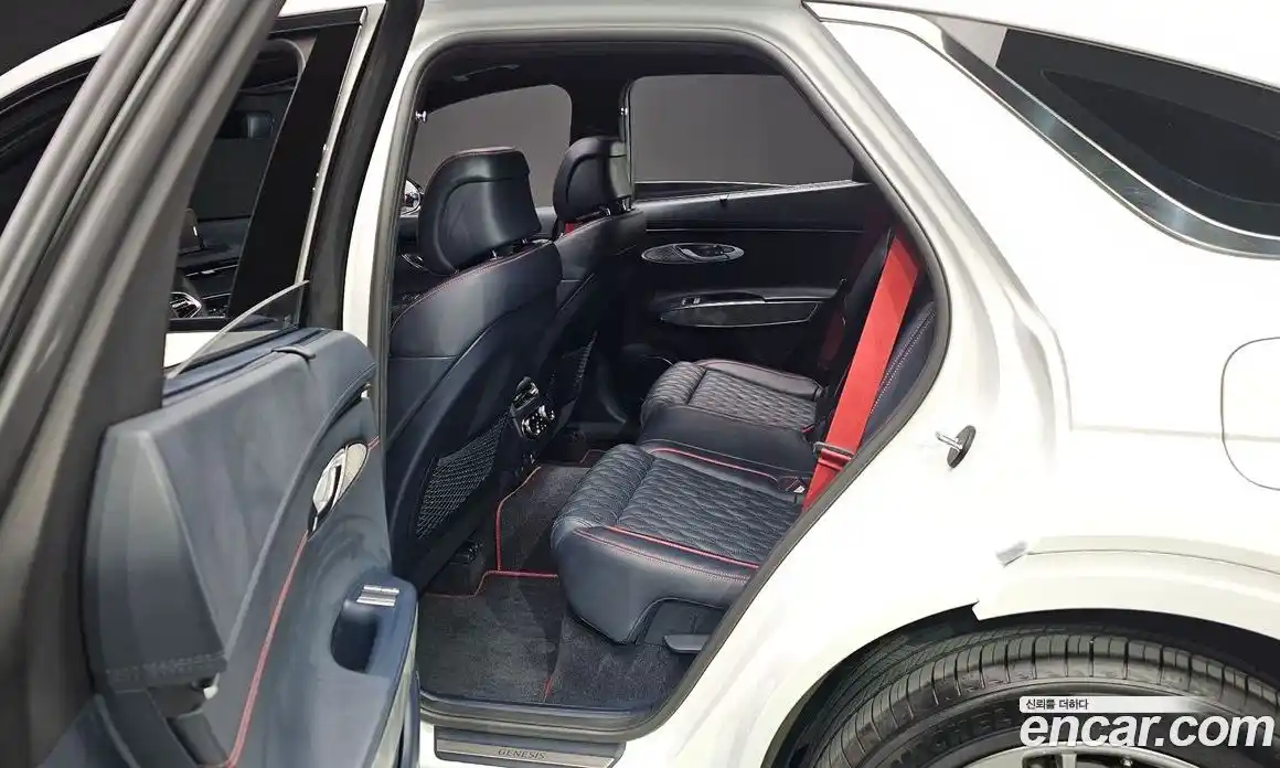 Genesis GV70 2021 2.5 Автомат в Москве № 26172, фото 11