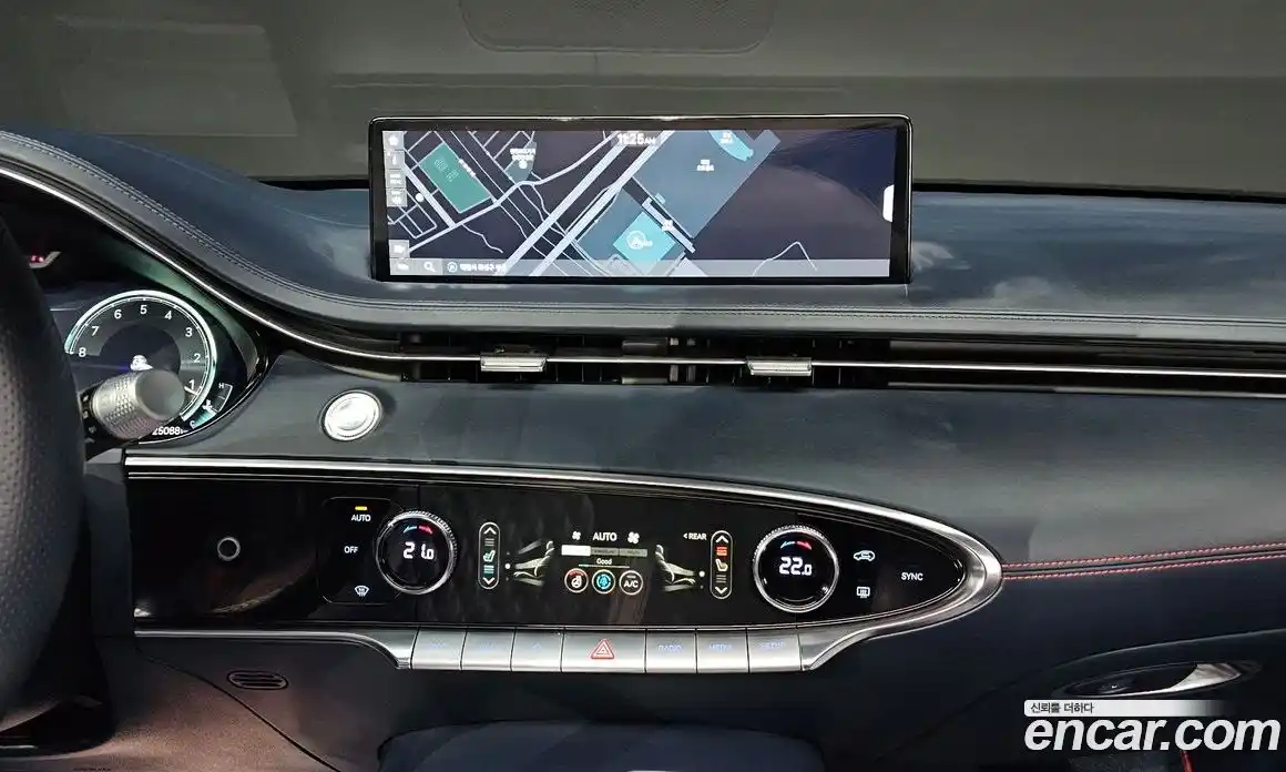 Genesis GV70 2021 2.5 Автомат в Москве № 26172, фото 15