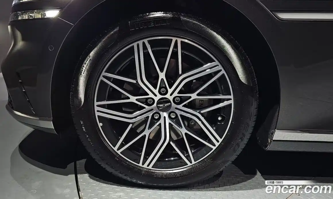 Genesis G90 2023 3.5 Автомат в Москве № 26367, фото 5