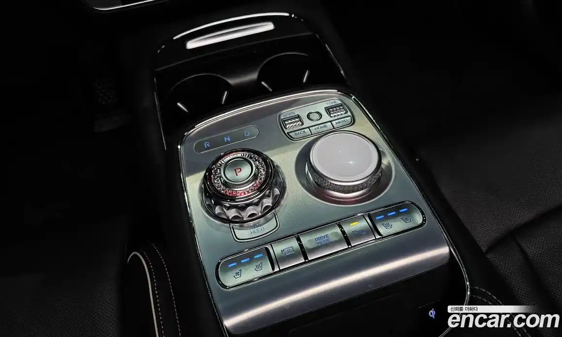 Genesis G90 2023 3.5 Автомат в Москве № 26367, фото 9