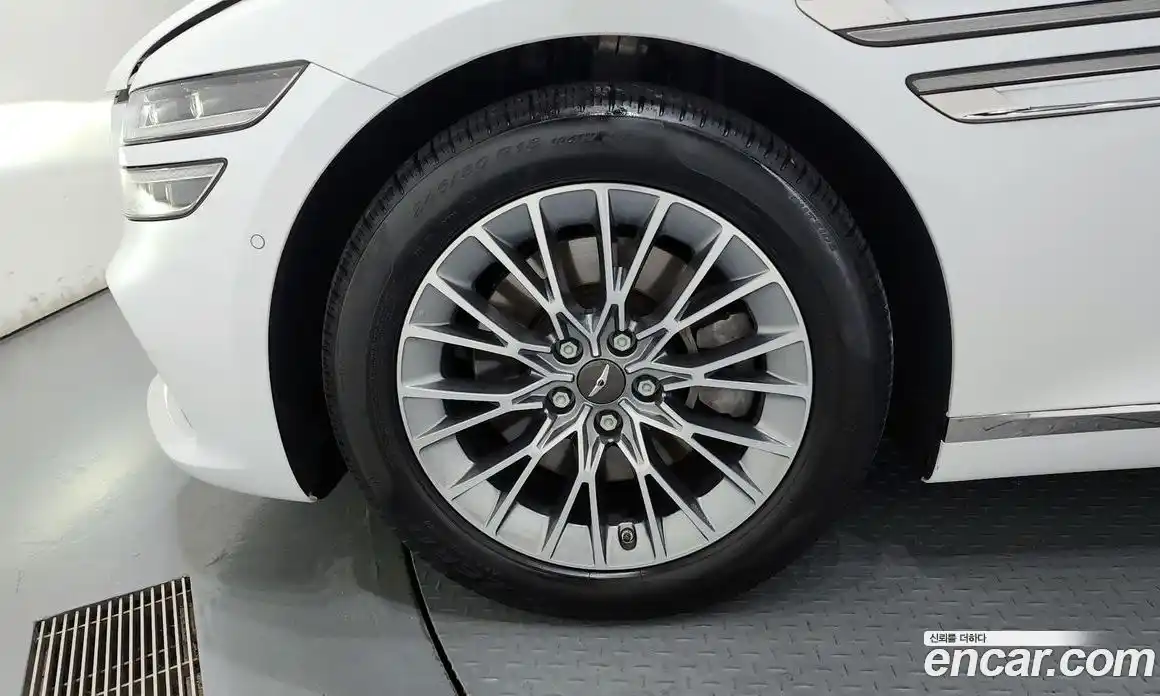 Genesis G80 2024 2.5 Автомат в Москве № 27767, фото 5