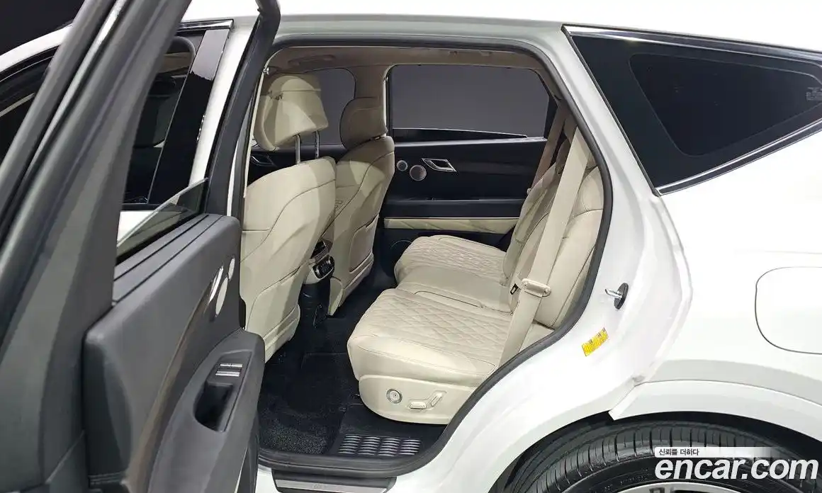 Genesis GV80 2023 2.5 Автомат в Москве № 27953, фото 11