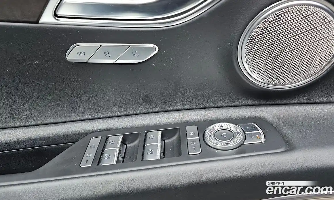 Genesis GV80 2023 2.5 Автомат в Москве № 27953, фото 12