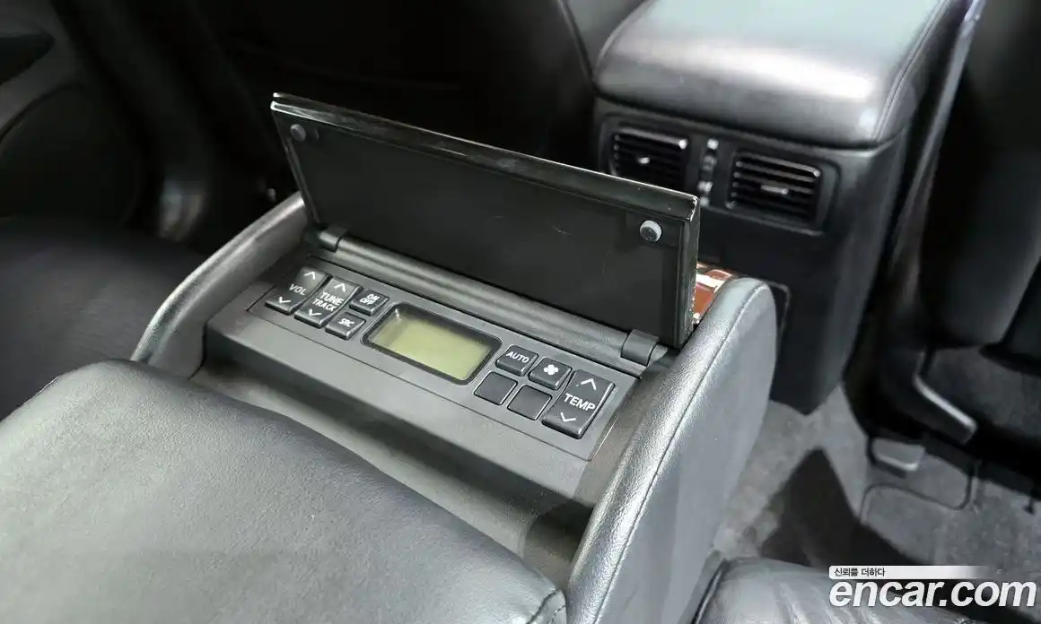 Infiniti Q70 2015 3.7 Автомат в Москве № 284134, фото 19