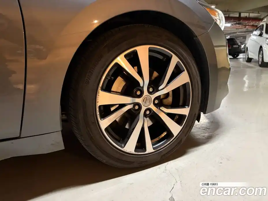 Nissan Maxima 2017 3.5 Вариатор в Москве № 285069, фото 5