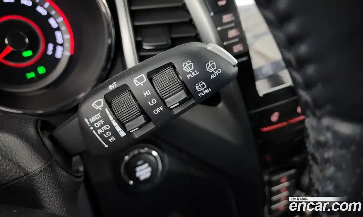 SsangYong TIBOLI 2018 1.6 Автомат в Москве № 28582, фото 19