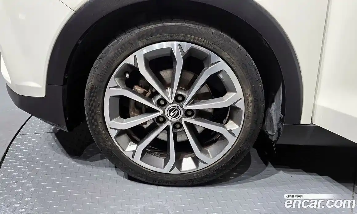 SsangYong TIBOLI 2018 1.6 Автомат в Москве № 28738, фото 5