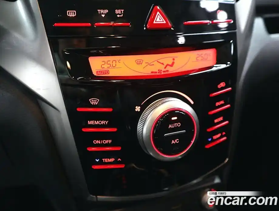 SsangYong TIBOLI 2016 1.6 Автомат в Москве № 29133, фото 13