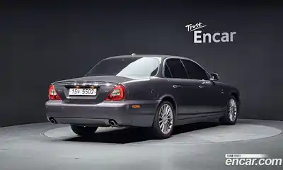 Jaguar XJ 2008 2.7 Автомат в Москве № 320225, миниатюра 2
