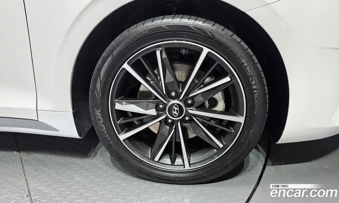 Hyundai Grandeur 2022 2.5 Автомат в Москве № 320627, фото 5