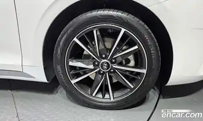 Hyundai Grandeur 2022 2.5 Автомат в Москве № 320627, миниатюра 5