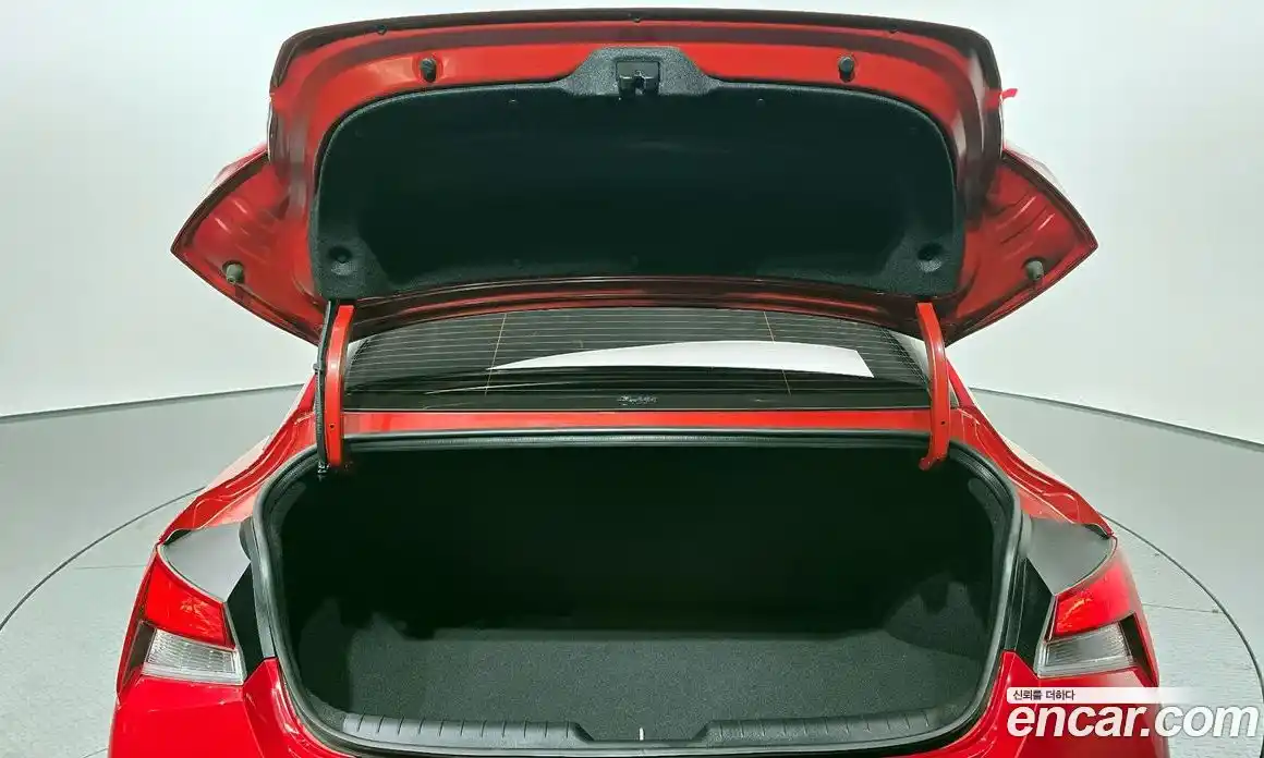 Hyundai Avante 2023 1.6 Автомат в Москве № 3275, фото 20