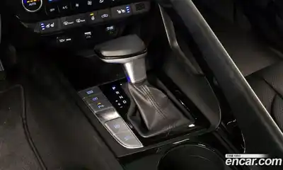 Hyundai Avante 2023 1.6 Автомат в Москве № 3275, миниатюра 9