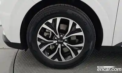 Kia Canival 2021 2.2 Автомат в Москве № 339055, миниатюра 5