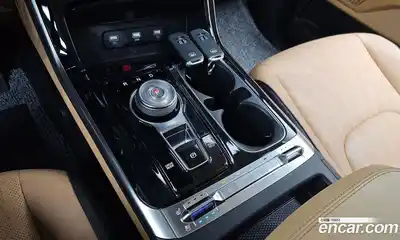 Kia Canival 2021 2.2 Автомат в Москве № 339055, миниатюра 9