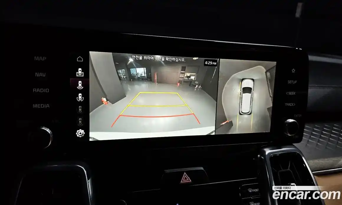 Kia Sorento 2023 2.2 Автомат в Москве № 339130, фото 15