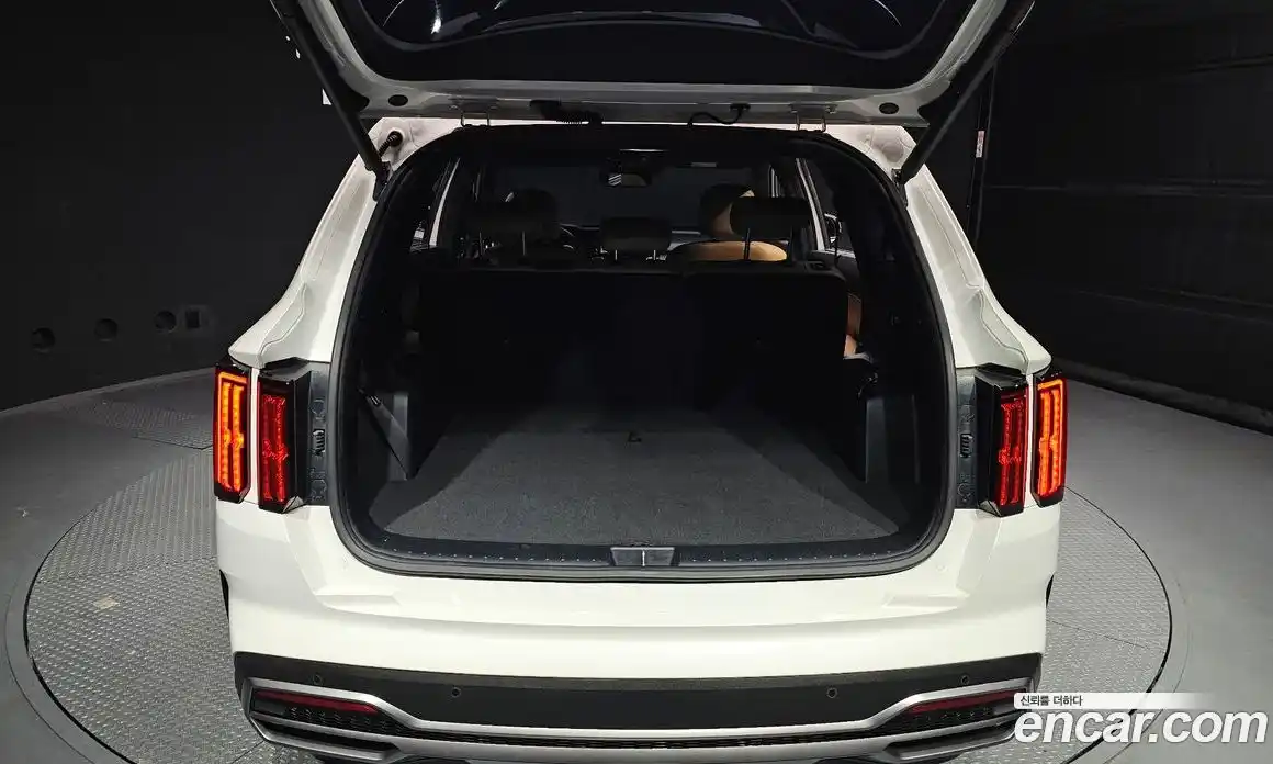 Kia Sorento 2023 2.2 Автомат в Москве № 339130, фото 20