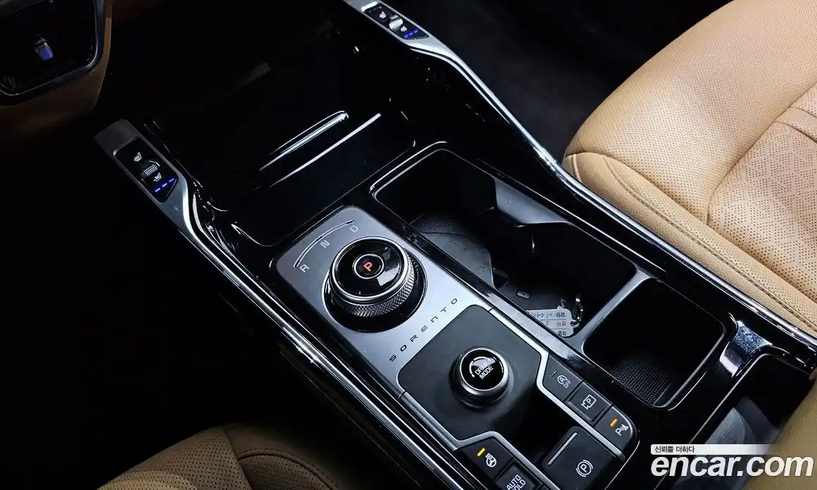 Kia Sorento 2023 2.2 Автомат в Москве № 339130, фото 9