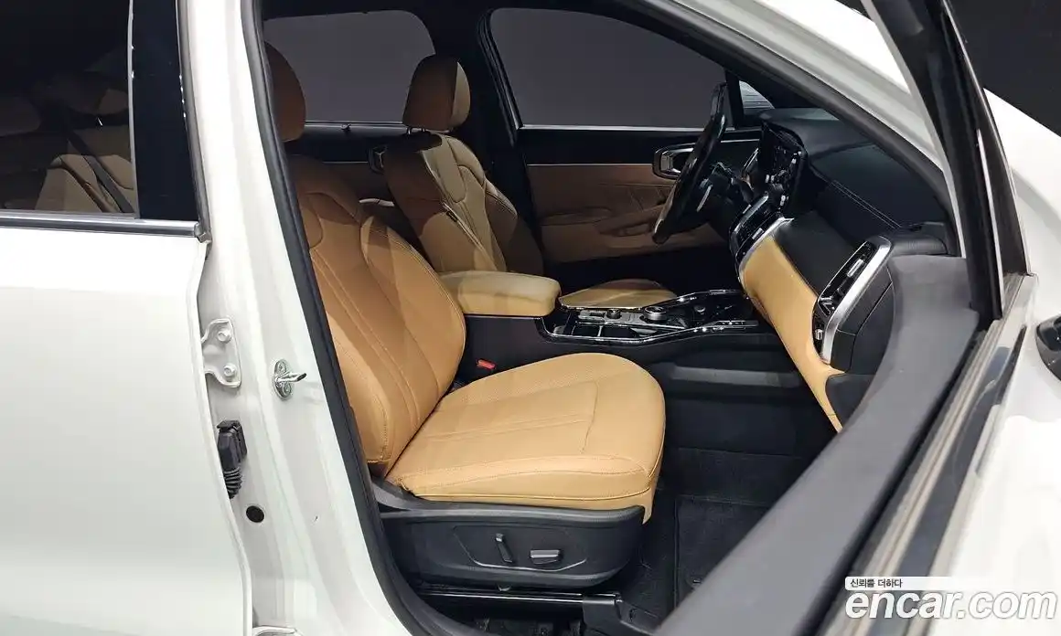 Kia Sorento 2023 2.2 Автомат в Москве № 339130, фото 10