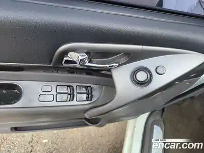SsangYong Korando 2014 2.0 Автомат в Москве № 34527, миниатюра 12