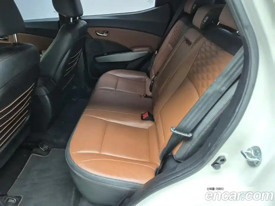 SsangYong TIBOLI 2018 1.6 Автомат в Москве № 346958, фото 12