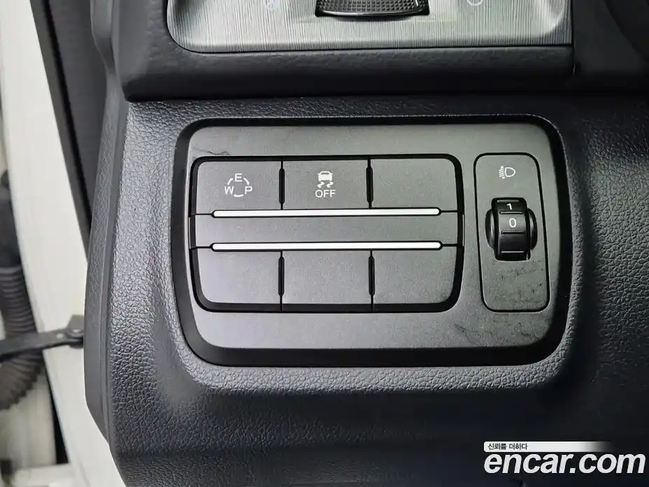 SsangYong TIBOLI 2018 1.6 Автомат в Москве № 346958, фото 16