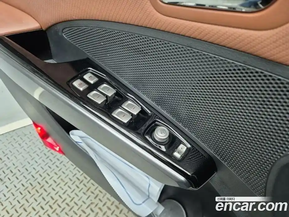 SsangYong TIBOLI 2018 1.6 Автомат в Москве № 346958, фото 17