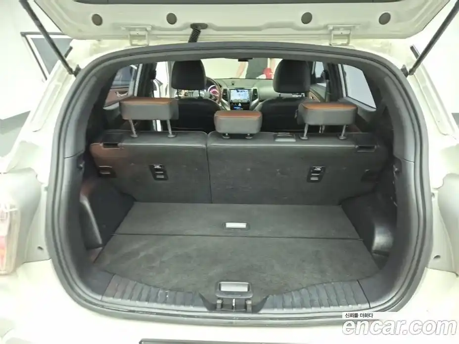 SsangYong TIBOLI 2018 1.6 Автомат в Москве № 346958, фото 18