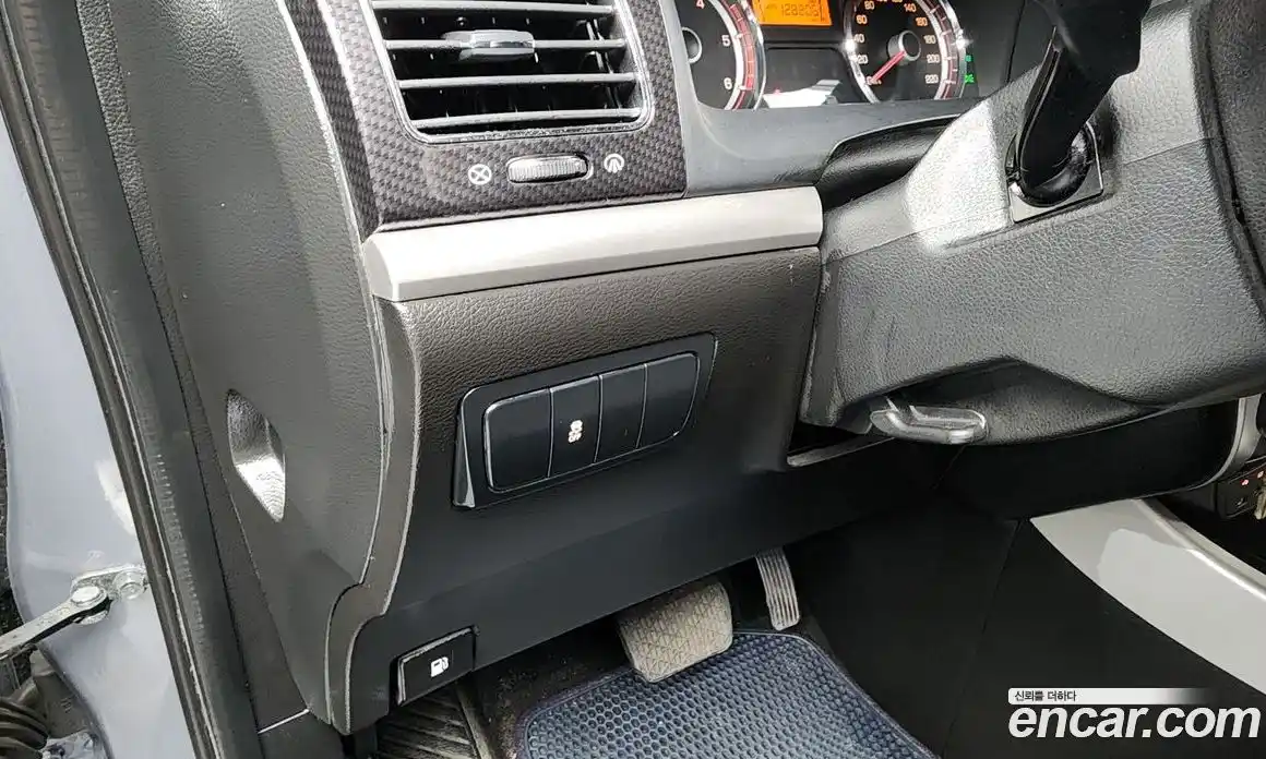 SsangYong Korando 2012 2.0 Автомат в Москве № 35220, фото 17