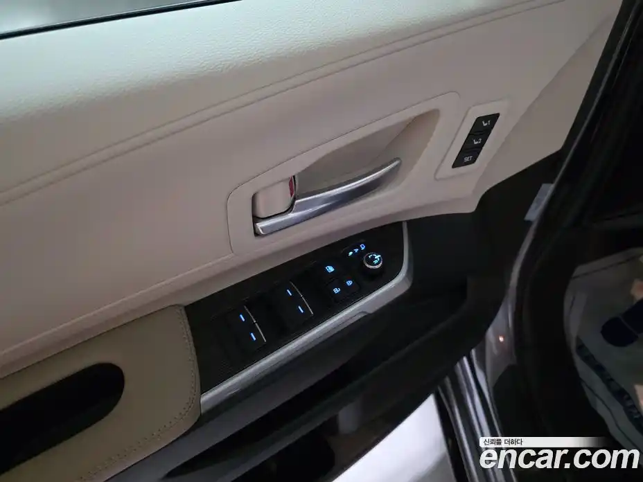 Toyota Sienna 2024 2.5 Автомат в Москве № 361215, фото 11