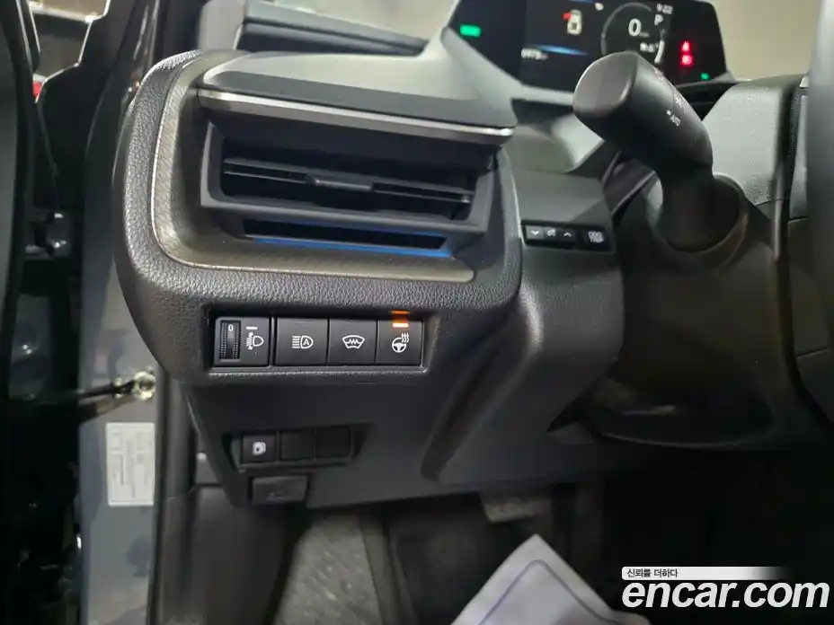 Toyota Prius 2024 2.0 Автомат в Москве № 361216, фото 12