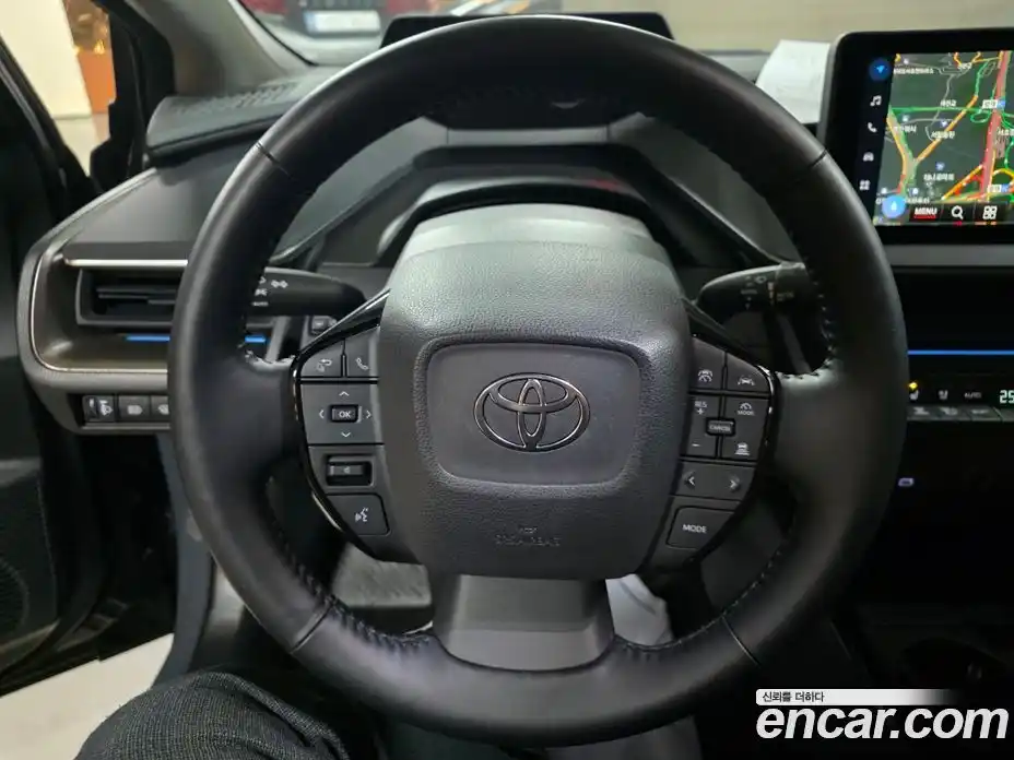 Toyota Prius 2024 2.0 Автомат в Москве № 361216, фото 13