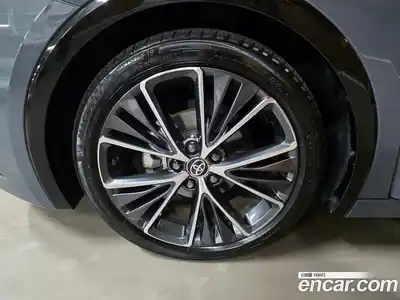 Toyota Prius 2024 2.0 Автомат в Москве № 361216, миниатюра 9