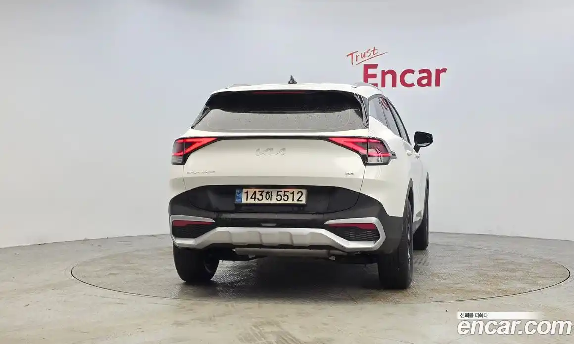 Kia Sportage 2023 1.6 Автомат в Москве № 363895, фото 4