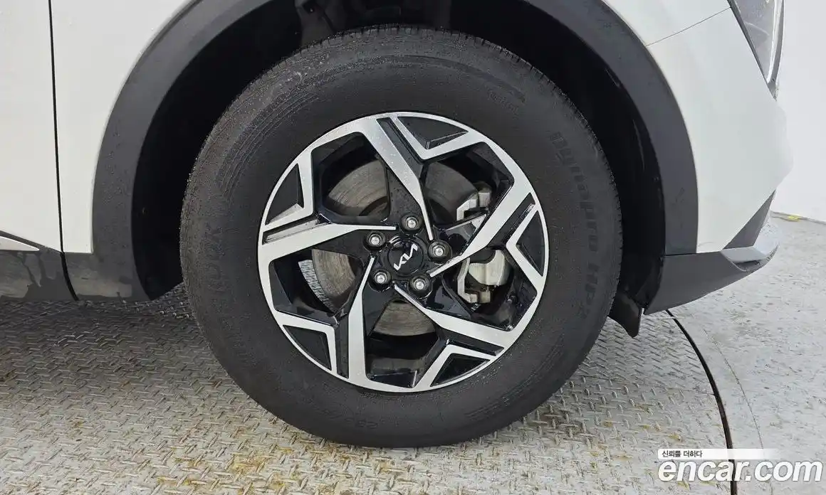 Kia Sportage 2023 1.6 Автомат в Москве № 363895, фото 5