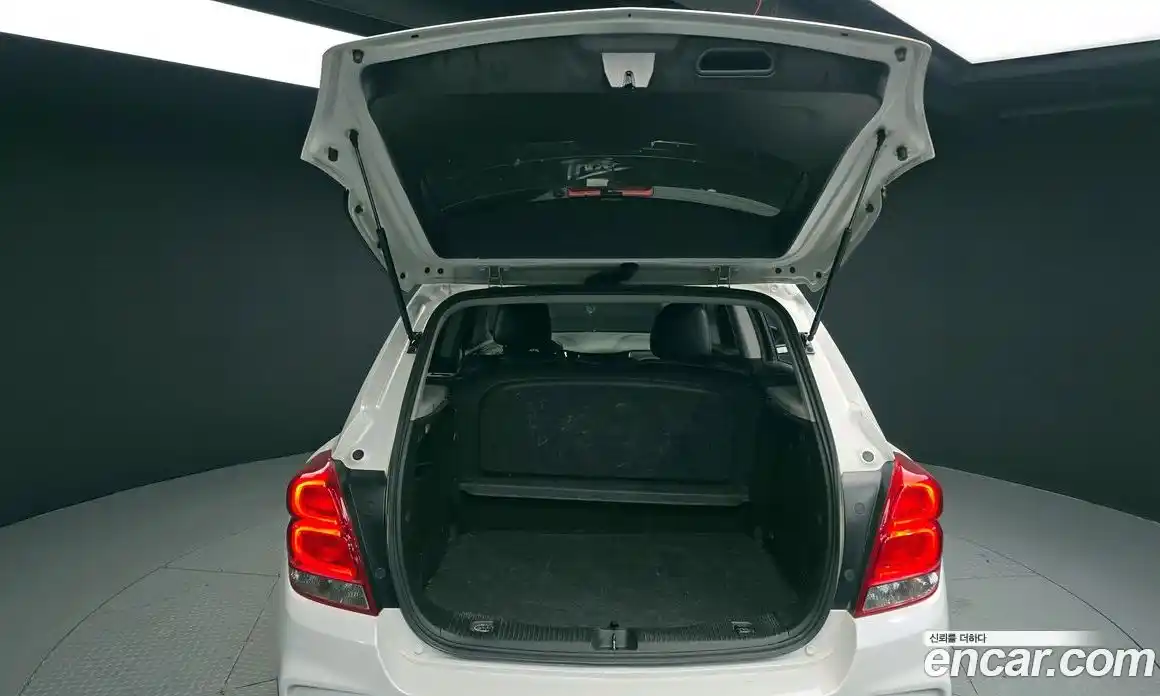 Chevrolet Trax 2018 1.4 Автомат в Москве № 38235, фото 20