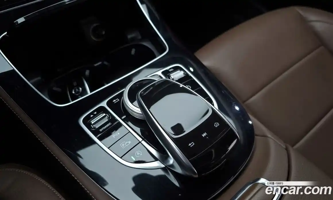 Mercedes-Benz E-Class 2018 1.9 Автомат в Москве № 391015, фото 16