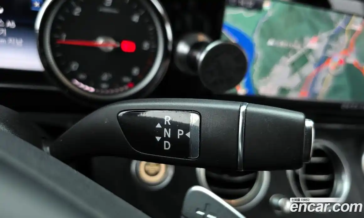 Mercedes-Benz E-Class 2018 1.9 Автомат в Москве № 391015, фото 9