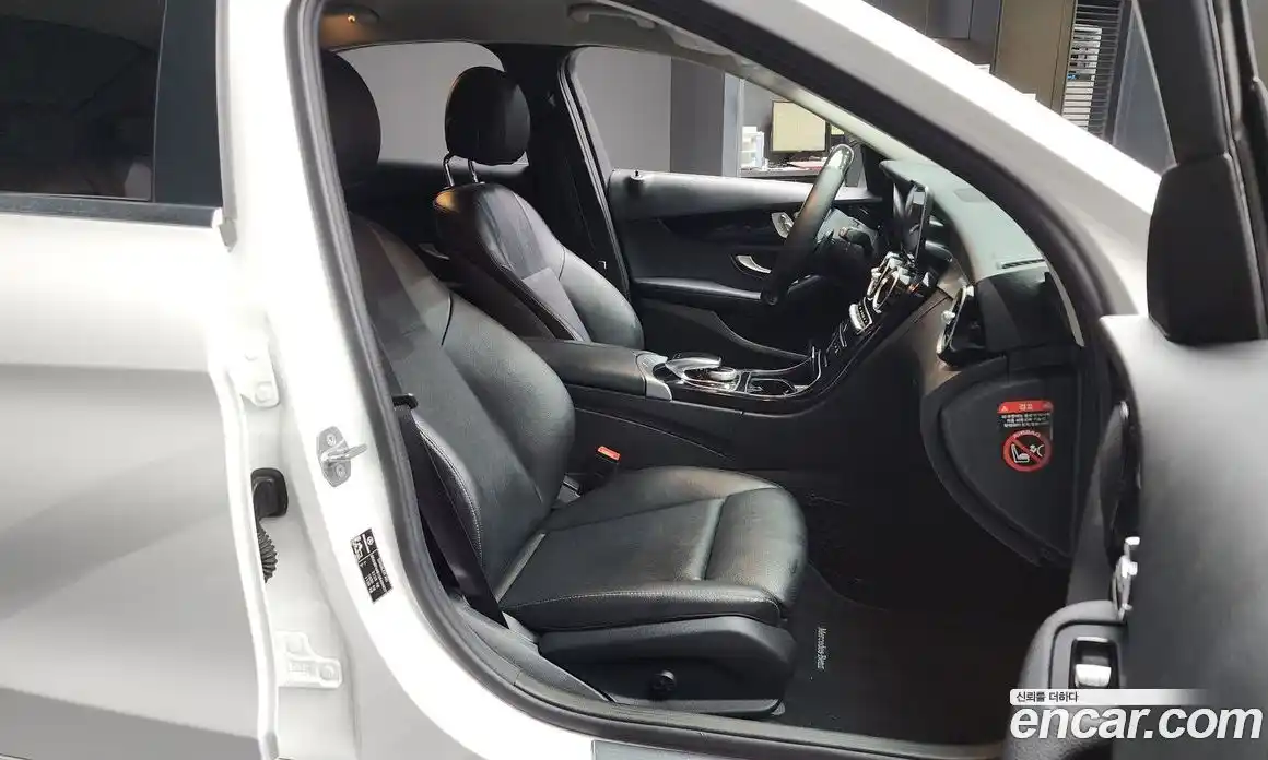 Mercedes-Benz C-Class 2019 2.0 Автомат в Москве № 428315, фото 11