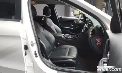 Mercedes-Benz C-Class 2019 2.0 Автомат в Москве № 428315, миниатюра 11