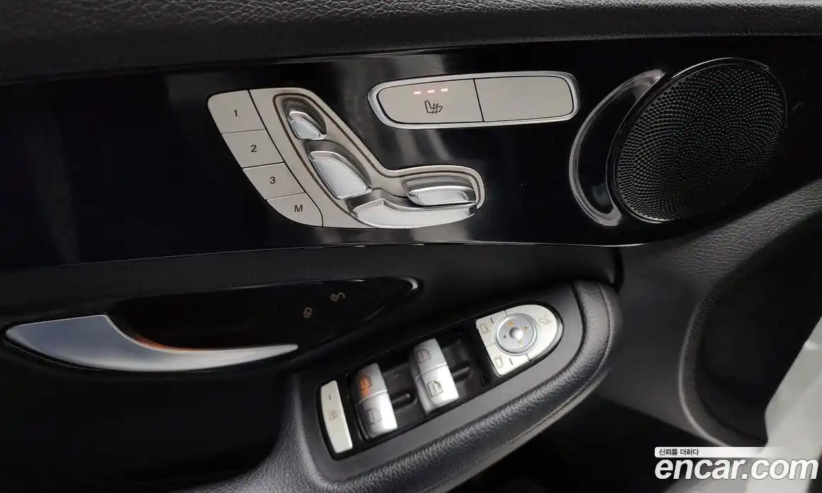 Mercedes-Benz C-Class 2019 2.0 Автомат в Москве № 428315, фото 19