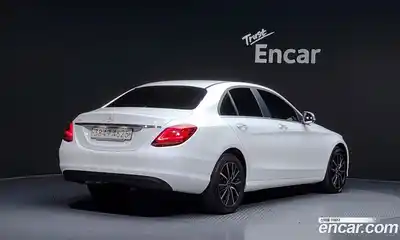 Mercedes-Benz C-Class 2019 2.0 Автомат в Москве № 428315, миниатюра 2
