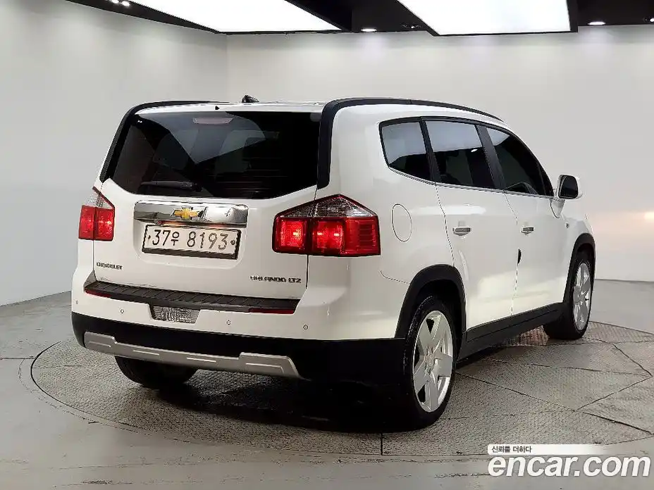 Chevrolet Orlando 2013 2.0 Автомат в Москве № 451569, фото 4