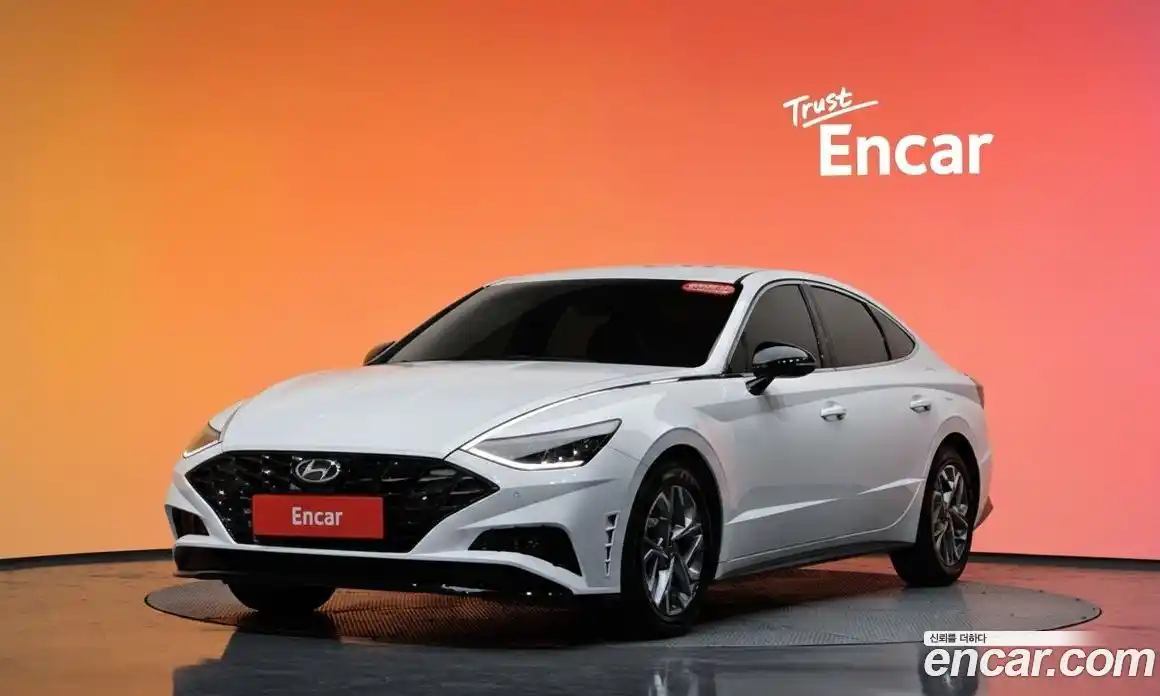 Hyundai Sonata 2023 2.0 Автомат в Москве № 459267, фото 20