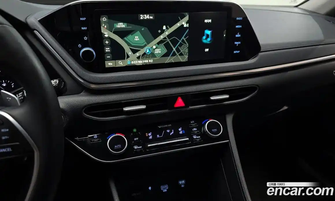 Hyundai Sonata 2020 2.0 Автомат в Москве № 47324, фото 13