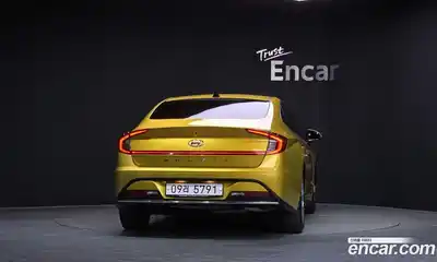 Hyundai Sonata 2020 2.0 Автомат в Москве № 47324, миниатюра 3