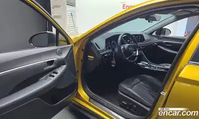 Hyundai Sonata 2020 2.0 Автомат в Москве № 47324, миниатюра 9