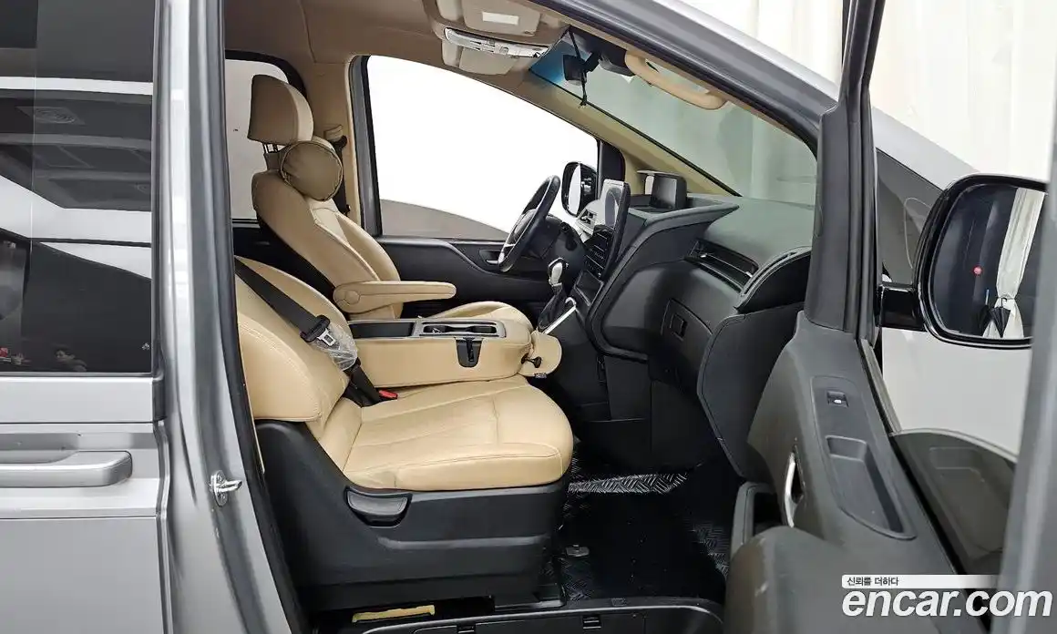 Hyundai Staria 2023 2.2 Автомат в Москве № 47731, фото 11