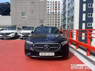 Mercedes-Benz E-Class 2025 2.0 Автомат в Москве № 493639, миниатюра 2